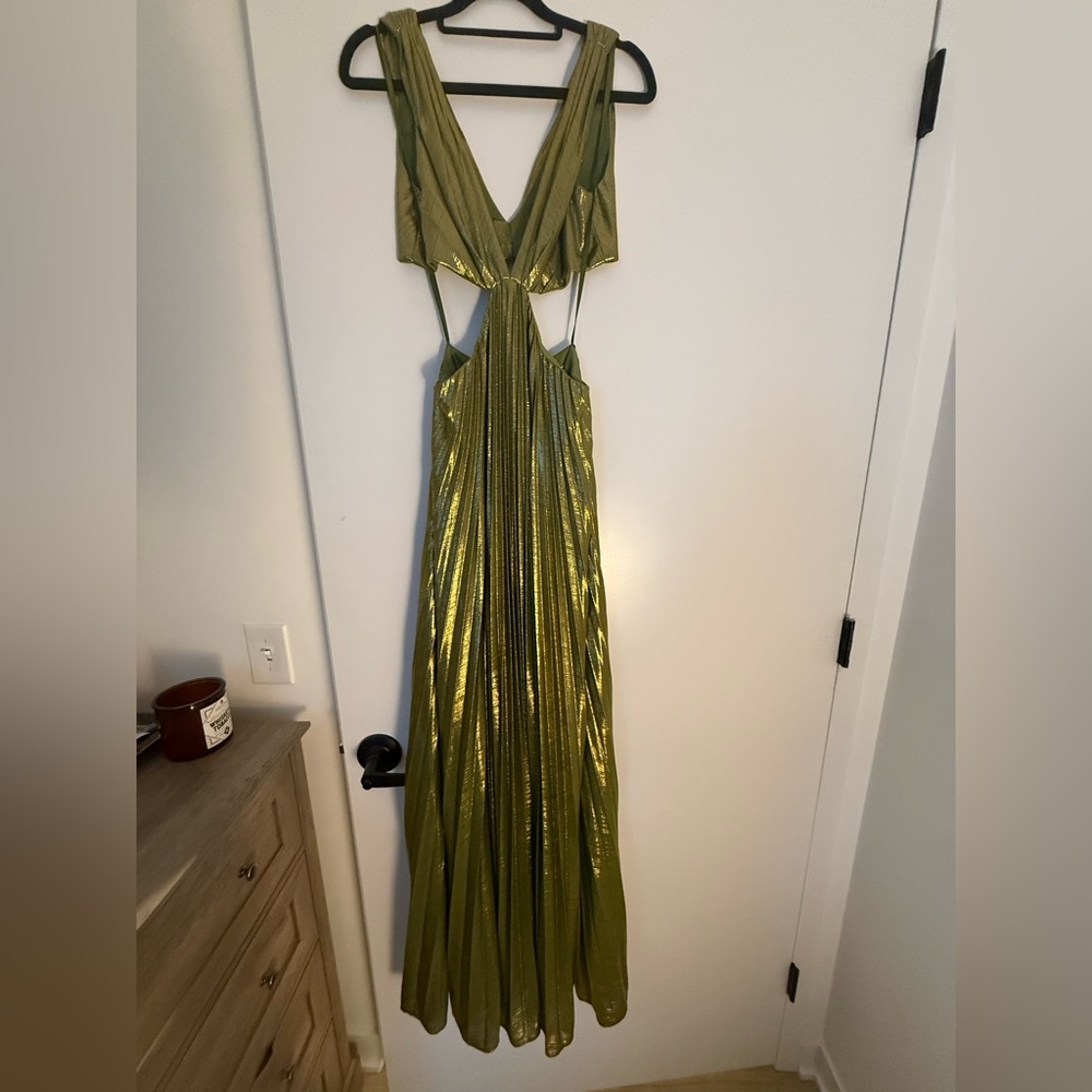 Mac Duggal Leena Chartreuse cut out gown  XS